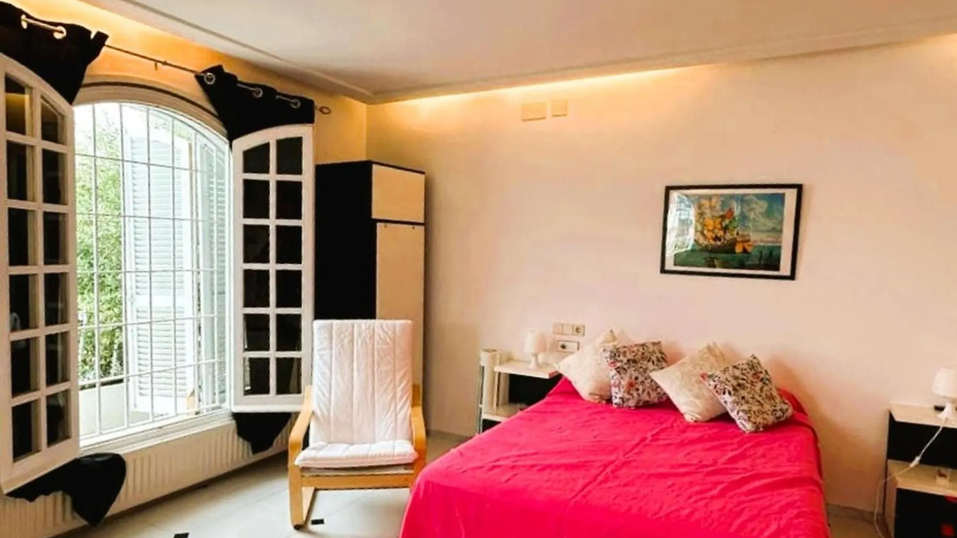 Holiday home 8010 Casa Montclar, Ubicada En Entorno Tranquilo, Al Lado De La Ciudadela , De La Playa, Del Centro Del Pueblo, De Restaurantes, Activadades Nauticas, Senderismo... - Es-258-148 Villa Roses Spain
